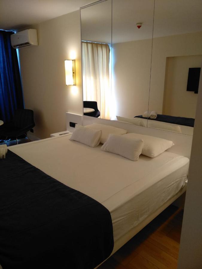 Orbi Twin Tower Apartement Batoemi Buitenkant foto