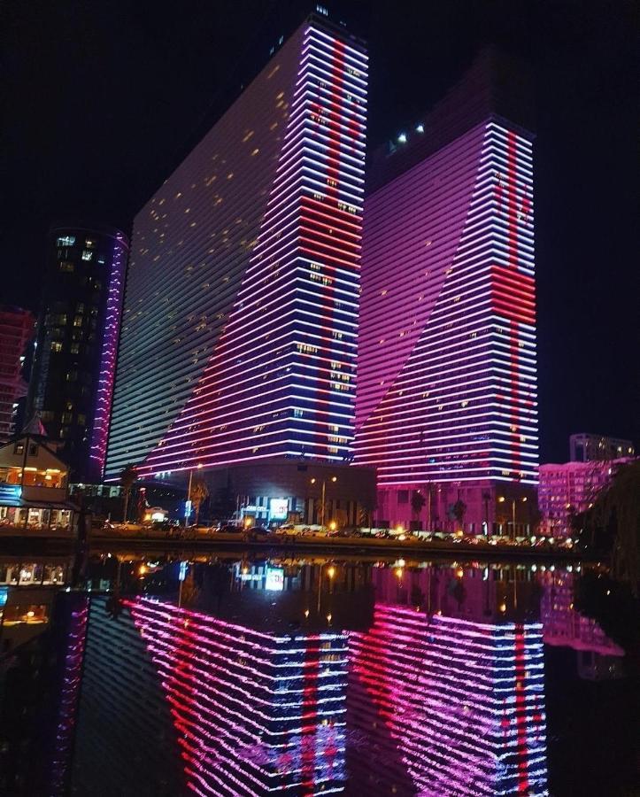 Orbi Twin Tower Apartement Batoemi Buitenkant foto